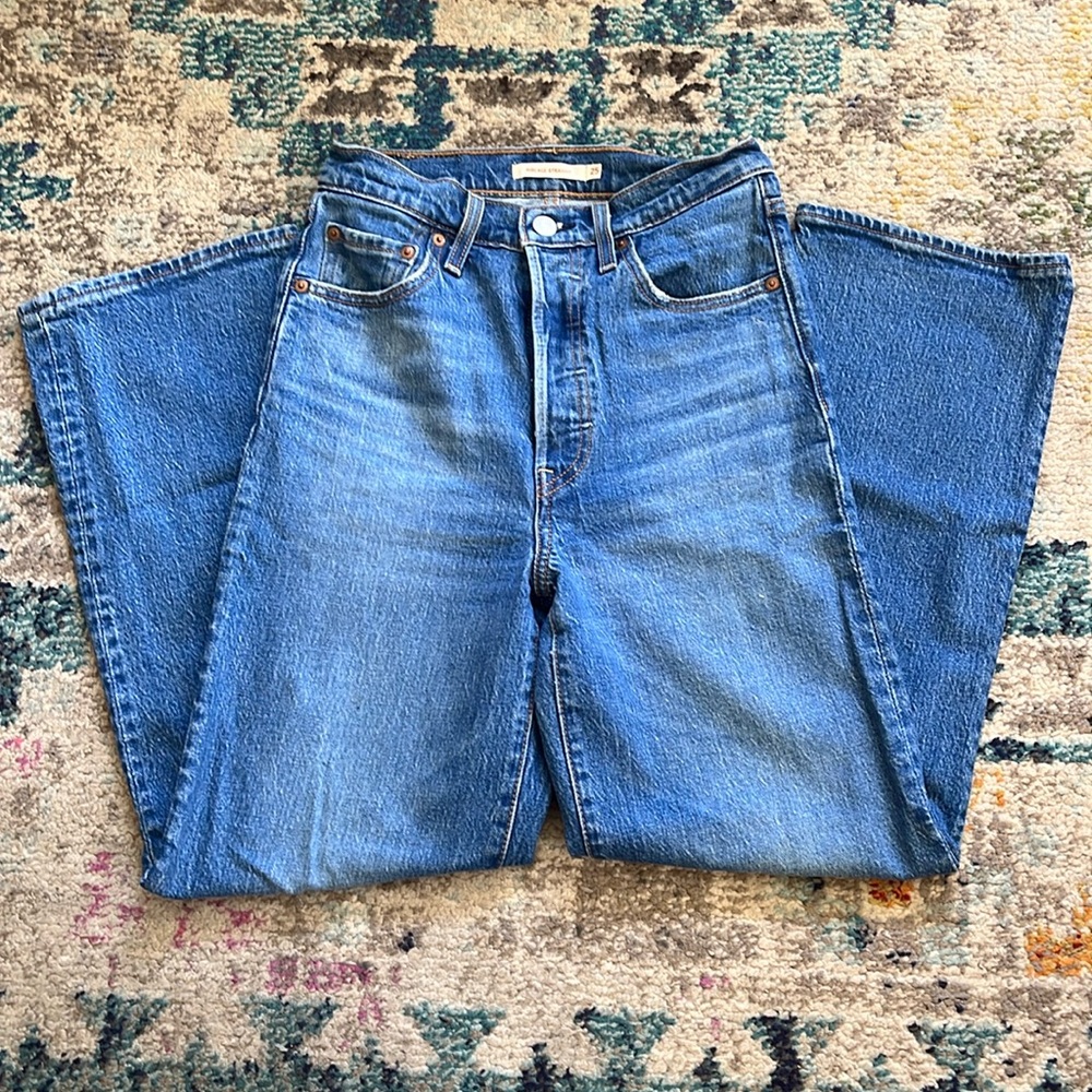 LEVIS RIBCAGE STRAIGHT JEANS